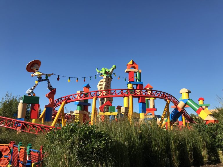 How To Plan 4 Parks in 2 Days with Park Hopper Tickets - The Perfect ...